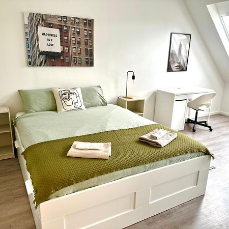 Palace Quarter 2 Peaceful Modern Central Top Floor Apartment 부다페스트 외부 사진